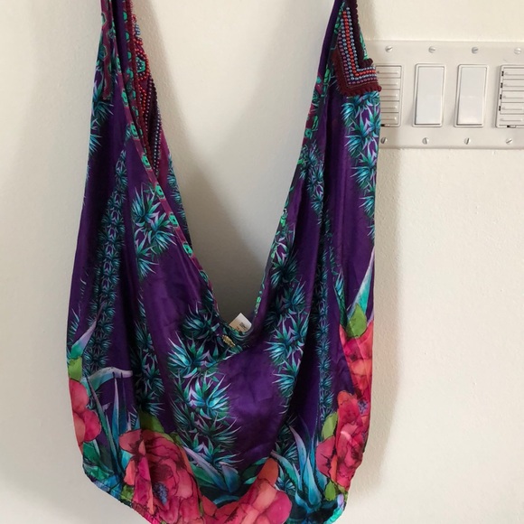 Agua Bendita drape top 100% silk - Picture 4 of 7